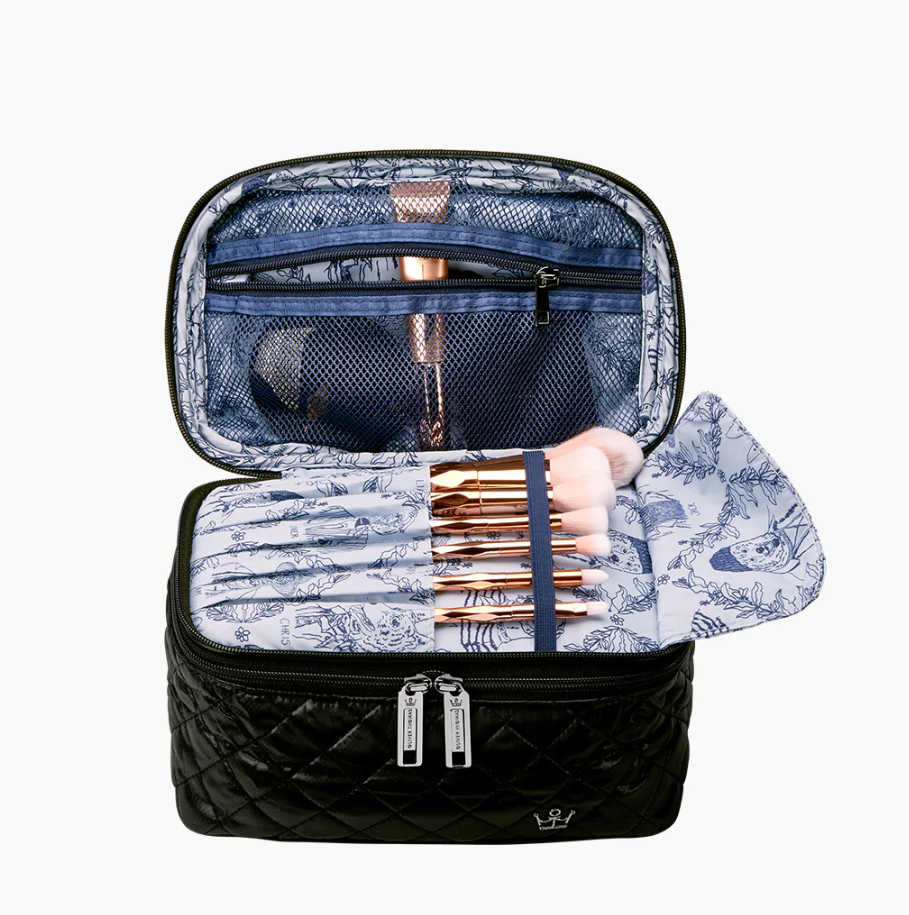 Oliver Thomas Not a Trainwreck Case - Navy Velvet Travel Accessories in  at Wrapsody