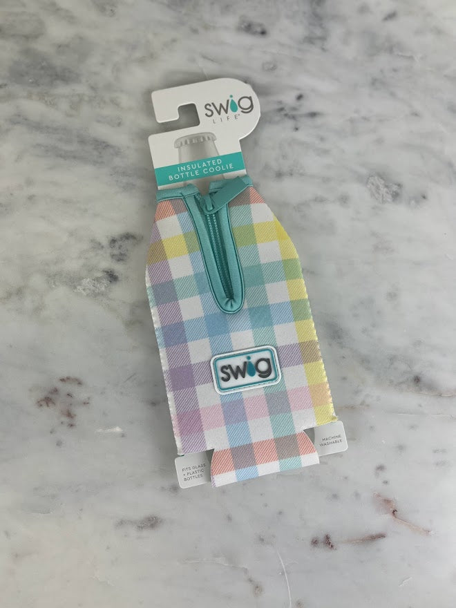 Swig Bottle Coolie Drinkware in Pretty In Plaid at Wrapsody