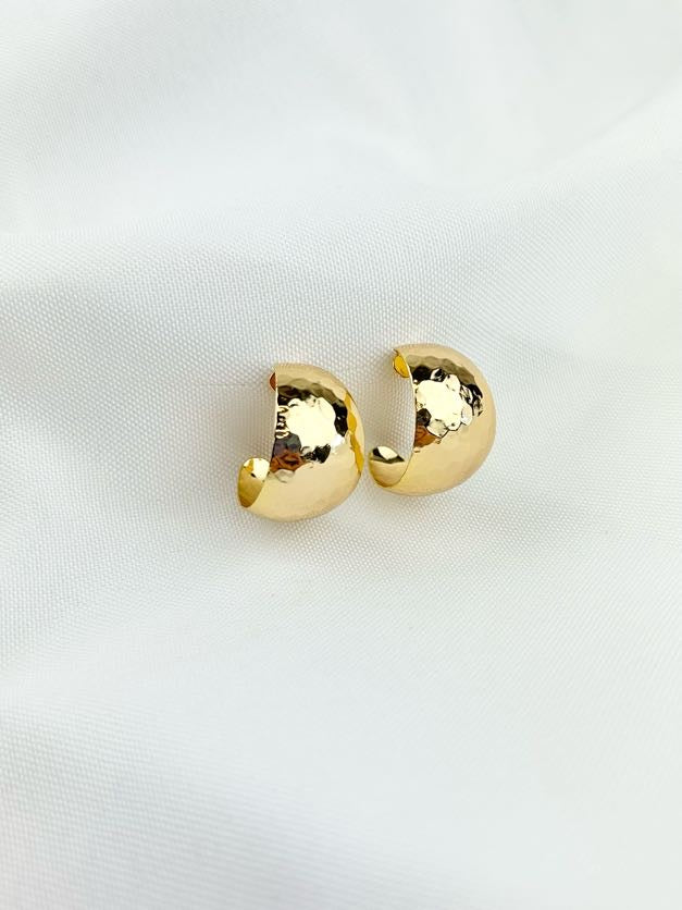 Arlo Hoops Earrings in Gold at Wrapsody