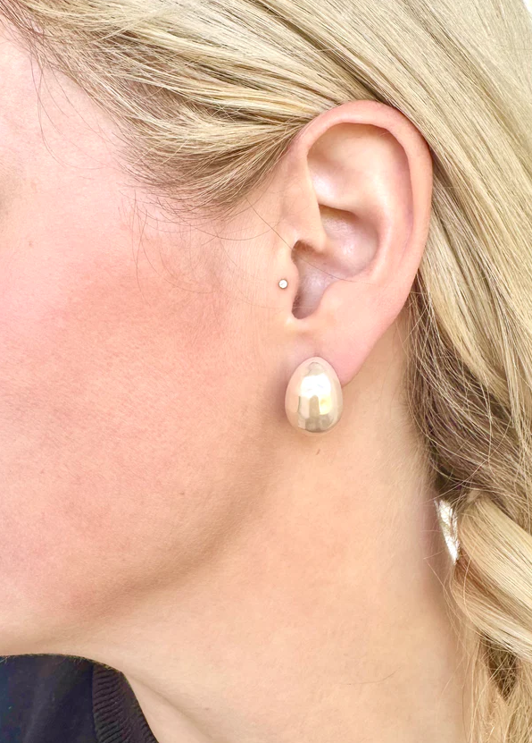 Monica Oval Pink/Opal Stud Earrings in  at Wrapsody