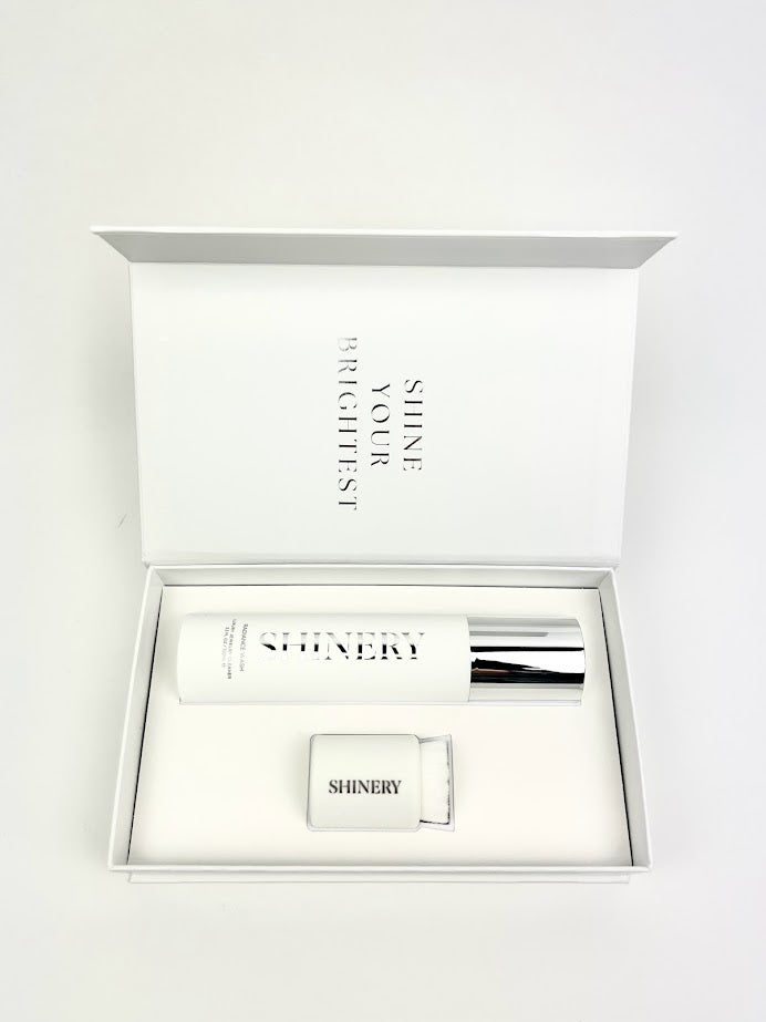 Shinery Gift Set Travel Accessories in  at Wrapsody