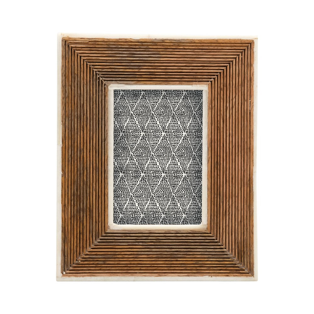 Frame Mango Wood Ribbed 3x4 Picture Frames in  at Wrapsody