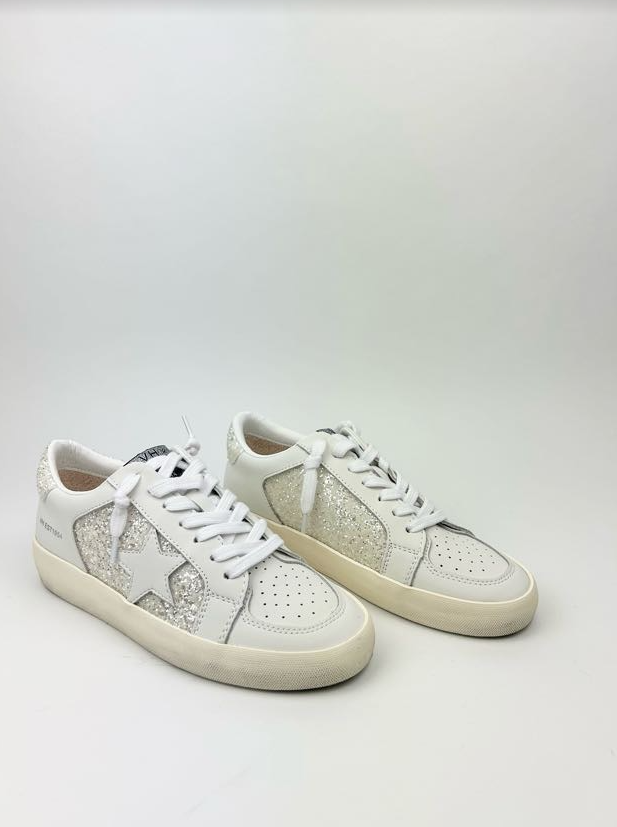 Reflex White Glitter Sneaker Shoes in 5.5 at Wrapsody