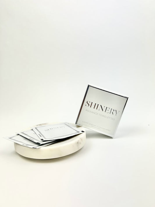 Shinery Radiance Towelettes Travel Accessories in  at Wrapsody